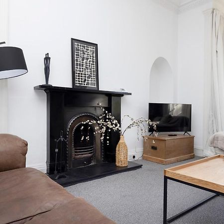Joivy Delightful Flat With Parking Apartment Edinburgh Exterior photo