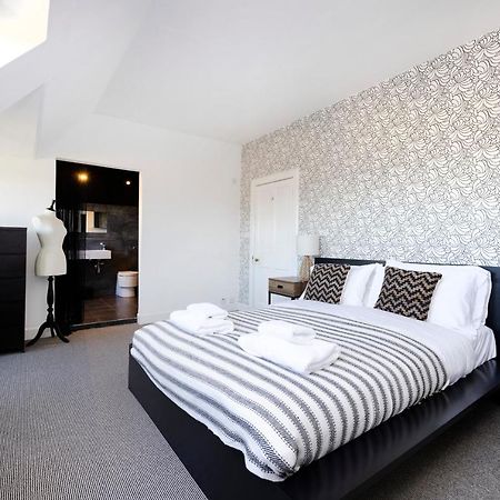 Joivy Delightful Flat With Parking Apartment Edinburgh Exterior photo