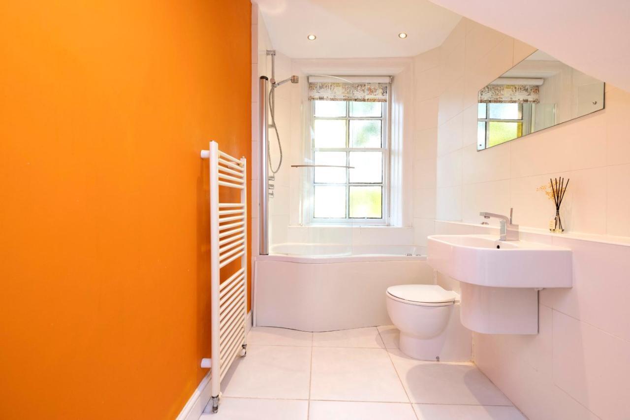 Joivy Delightful Flat With Parking Apartment Edinburgh Exterior photo